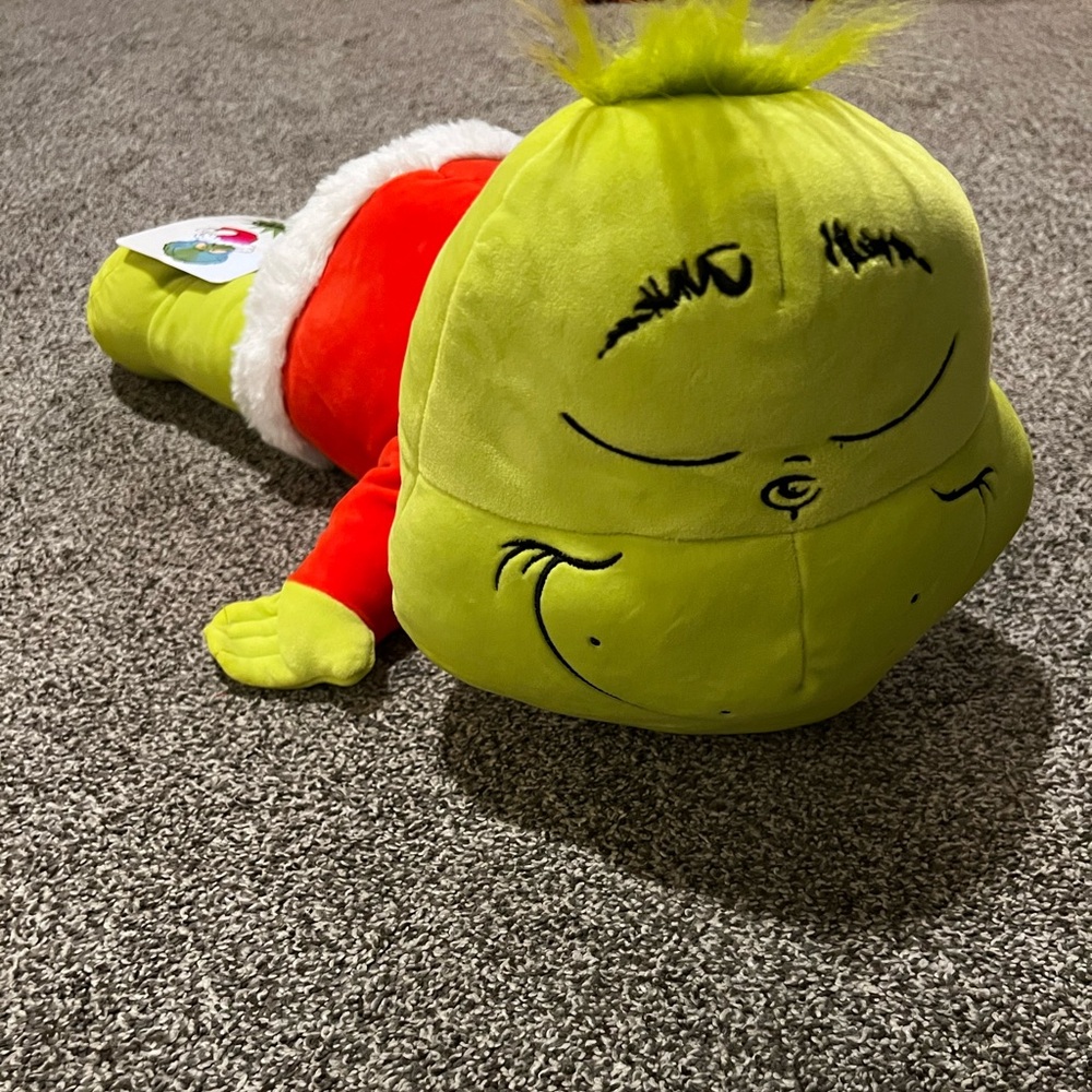 BNWT XL Christmas super soft Grinch Pillow/Plush Toy!